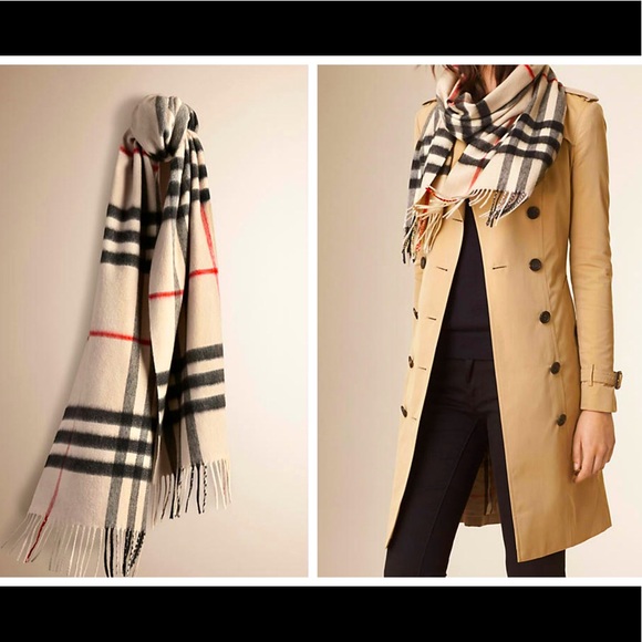 Burberry silk scarf Nova checker pattern beige